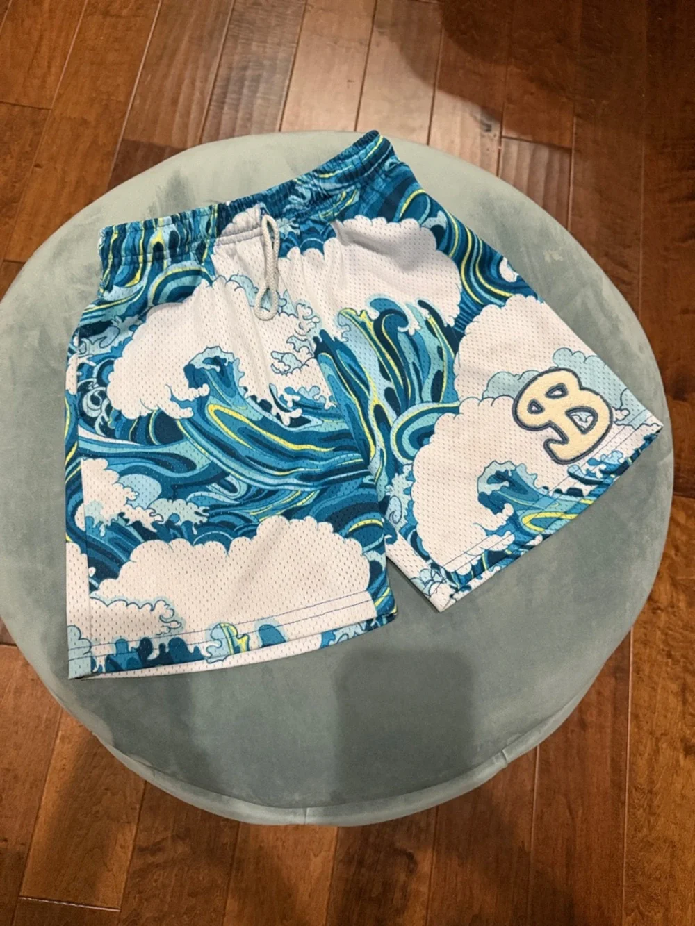 Bucketsquad Kids Wave Print Athletic Shorts - Picture 3 of 5